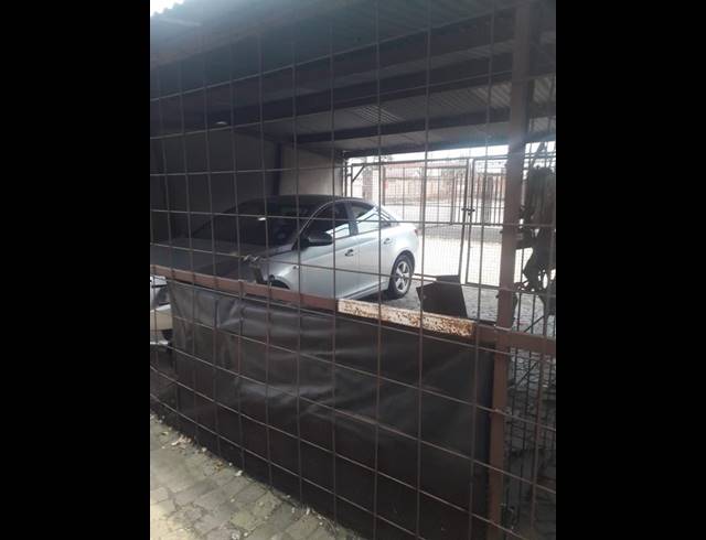 2 BEDROOM APARTMENT FOR SALE IN CROWN GARDENS